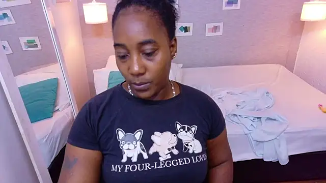 Snapshot of kiara_evanss chatting on October 29, 2025, 2:52 pm kiara evanss online show from October 29, 2025, 2:52 pm