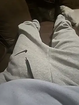 Snapshot of Daddyslegacy chatting on December 16, 2025, 6:13 pm Daddyslegacy online show from December 16, 2025, 6:13 pm