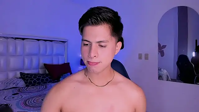 Snapshot of Niicky1_ chatting on February 24, 2025, 8:58 pm Niicky1 online show from February 24, 2025, 8:58 pm