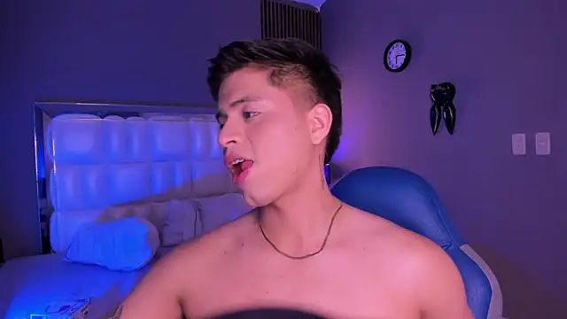 Snapshot of Niicky1_ chatting on September 10, 2025, 9:15 pm Niicky1 online show from September 10, 2025, 9:15 pm