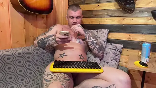 MrrKray online show from March 5, 2026, 9:55 pm