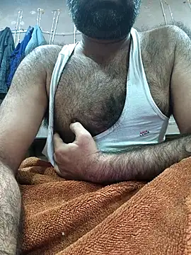 Snapshot of lund_lol chatting on December 22, 2025, 6:21 am lund lol online show from December 22, 2025, 6:21 am