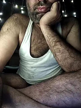 Snapshot of lund_lol chatting on February 28, 2026, 7:04 pm lund lol online show from February 28, 2026, 7:04 pm