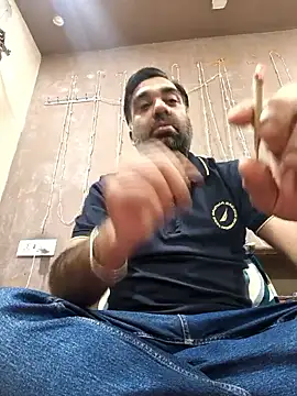 Snapshot of lund_lol chatting on March 7, 2026, 10:23 am lund lol online show from March 7, 2026, 10:23 am