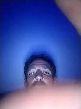 Snapshot of Treemandude chatting on January 8, 2026, 1:24 pm Treemandude online show from January 8, 2026, 1:24 pm