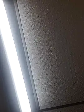 Manolete007x online show from November 10, 2025, 11:04 pm