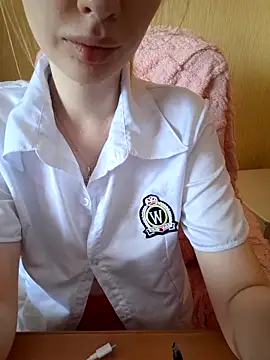 Elza kom online show from September 27, 2025, 2:16 am