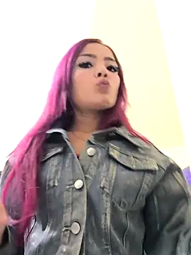 lady scarlettt online show from February 28, 2025, 12:09 pm