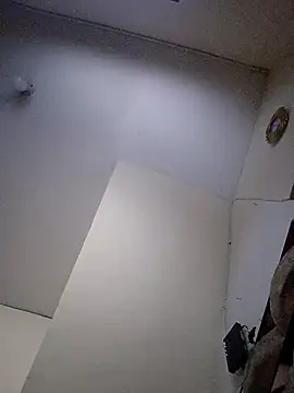 lady scarlettt online show from October 8, 2025, 8:01 am