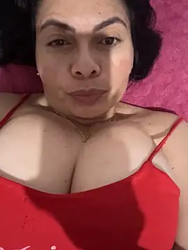 Snapshot of Janna099 chatting on February 9, 2026, 12:42 pm Janna099 online show from February 9, 2026, 12:42 pm