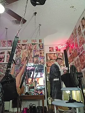 Snapshot of luvs2cumm69 chatting on June 17, 2026, 2:03 am luvs2cumm69 online show from June 17, 2026, 2:03 am