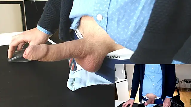 Snapshot of sperma_tributes chatting on November 4, 2025, 7:40 am sperma tributes online show from November 4, 2025, 7:40 am