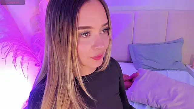 Snapshot of sofia_pamela chatting on March 11, 2025, 10:20 pm sofia pamela online show from March 11, 2025, 10:20 pm