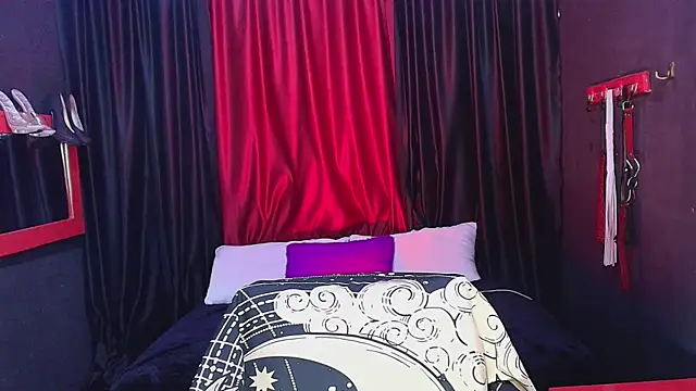 Snapshot of JadaRoberts chatting on December 13, 2024, 12:17 pm JadaRoberts online show from December 13, 2024, 12:17 pm