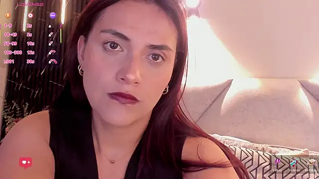 Snapshot of katrina_kaif_x chatting on October 18, 2025, 7:25 pm katrina kaif x online show from October 18, 2025, 7:25 pm