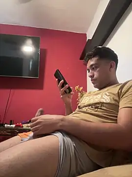 Snapshot of Magicerosxx69 chatting on March 16, 2026, 3:49 pm Magicerosxx69 online show from March 16, 2026, 3:49 pm