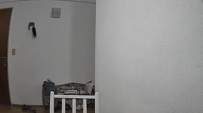 Snapshot of stupid_babybird chatting on January 18, 2025, 2:36 am stupid babybird online show from January 18, 2025, 2:36 am