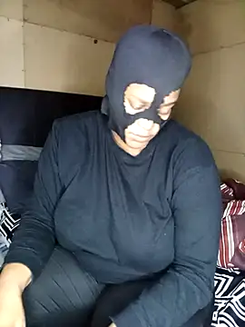 Snapshot of Ngamla123 chatting on November 17, 2025, 9:09 pm Ngamla123 online show from November 17, 2025, 9:09 pm