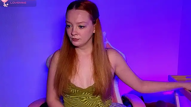 Snapshot of Radiants_two chatting on September 25, 2025, 3:38 pm Radiants two online show from September 25, 2025, 3:38 pm