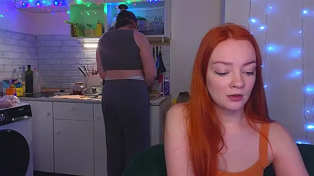 Snapshot of Radiants_two chatting on February 21, 2026, 3:24 pm Radiants two online show from February 21, 2026, 3:24 pm