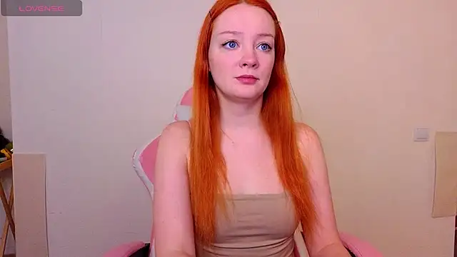 Snapshot of Radiants_two chatting on March 1, 2026, 5:04 pm Radiants two online show from March 1, 2026, 5:04 pm