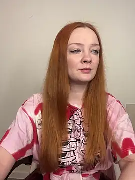 Snapshot of Radiants_two chatting on March 10, 2026, 3:28 pm Radiants two online show from March 10, 2026, 3:28 pm