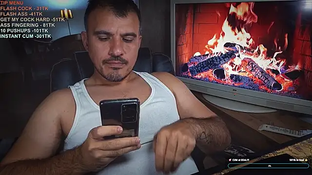 Snapshot of officeman7 chatting on November 25, 2025, 3:34 pm officeman7 online show from November 25, 2025, 3:34 pm