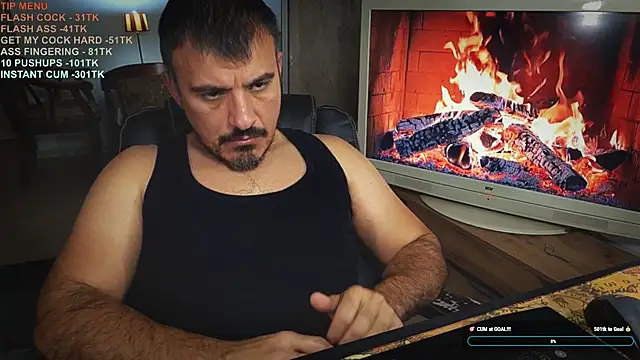 Snapshot of officeman7 chatting on December 16, 2025, 3:50 pm officeman7 online show from December 16, 2025, 3:50 pm