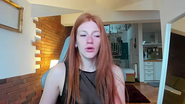 Snapshot of Aliceginger99 chatting on September 29, 2025, 6:51 am Aliceginger99 online show from September 29, 2025, 6:51 am