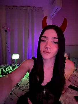 ShannonShanny online show from October 29, 2025, 6:53 pm