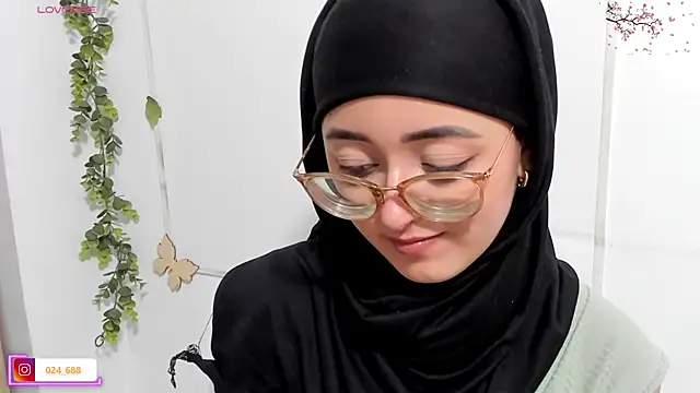 aysel elid online show from May 14, 2026, 11:55 pm