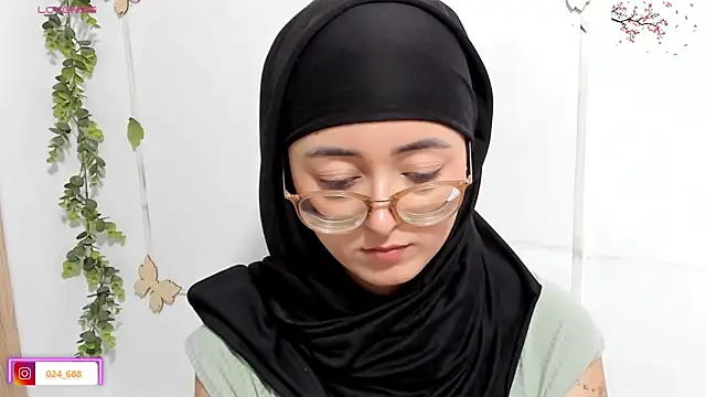 aysel elid online show from May 21, 2026, 11:01 pm