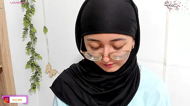 aysel elid online show from May 23, 2026, 6:12 pm