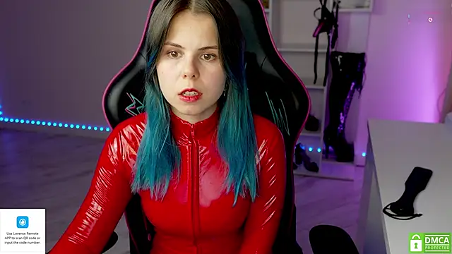 Latex Kitty online show from December 22, 2025, 2:14 pm