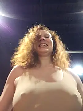 Snapshot of Exhibitionsplit chatting on February 28, 2026, 10:55 pm Exhibitionsplit online show from February 28, 2026, 10:55 pm