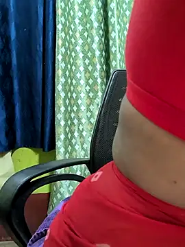 Snapshot of Shreya727 chatting on November 14, 2025, 6:50 pm Shreya727 online show from November 14, 2025, 6:50 pm