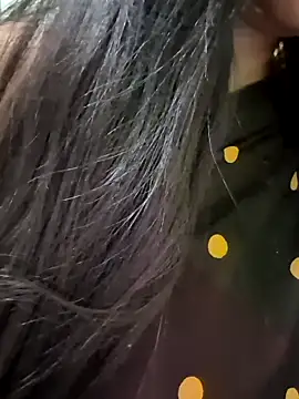 Snapshot of Shreya727 chatting on November 15, 2025, 8:16 pm Shreya727 online show from November 15, 2025, 8:16 pm