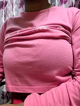 Snapshot of Shreya727 chatting on January 6, 2026, 6:44 pm Shreya727 online show from January 6, 2026, 6:44 pm