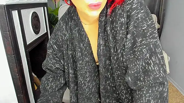 Snapshot of RedHeadBridget chatting on January 14, 2025, 10:59 am RedHeadBridget online show from January 14, 2025, 10:59 am
