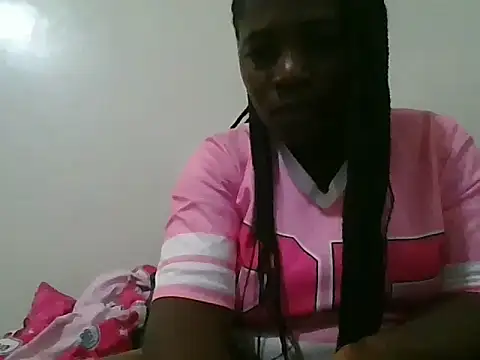Liqueeny online show from September 29, 2025, 8:19 am