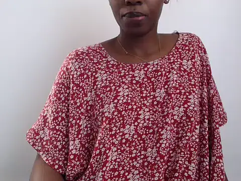 black   ghodess online show from October 1, 2025, 12:11 pm