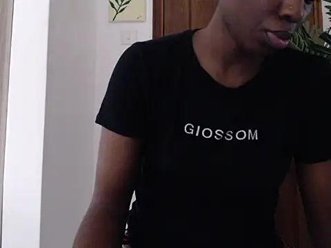 black   ghodess online show from February 13, 2026, 6:53 am