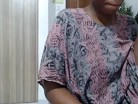 black   ghodess online show from June 25, 2026, 8:35 pm