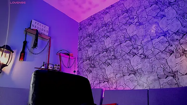 irregular fetish  online show from January 20, 2025, 9:01 pm