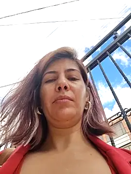 scarlett moore online show from September 24, 2025, 1:03 pm