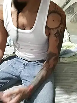 Snapshot of iirgastam3 chatting on February 15, 2026, 11:45 pm iirgastam3 online show from February 15, 2026, 11:45 pm