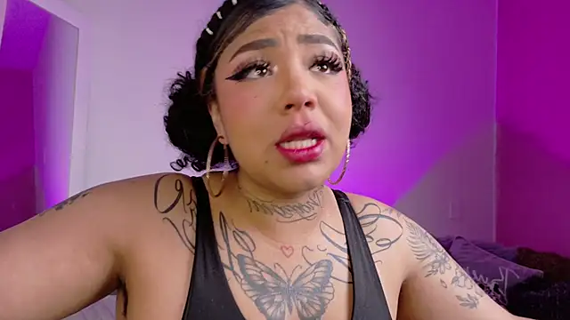 Snapshot of foxxy-lov3 chatting on February 21, 2026, 12:17 pm foxxy-lov3 online show from February 21, 2026, 12:17 pm