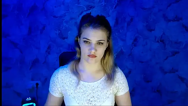 Snapshot of nika_gold1 chatting on February 26, 2026, 5:23 pm nika gold1 online show from February 26, 2026, 5:23 pm