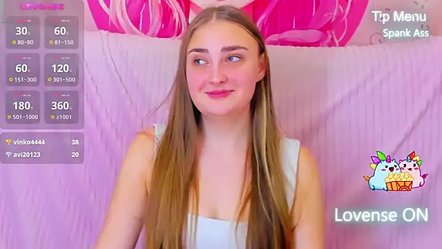 Snapshot of MilliStrii chatting on January 24, 2025, 4:05 am MilliStrii online show from January 24, 2025, 4:05 am