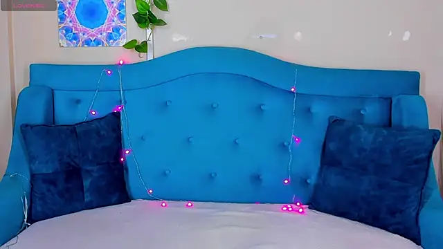 Snapshot of MilliStrii chatting on November 8, 2025, 1:39 am MilliStrii online show from November 8, 2025, 1:39 am